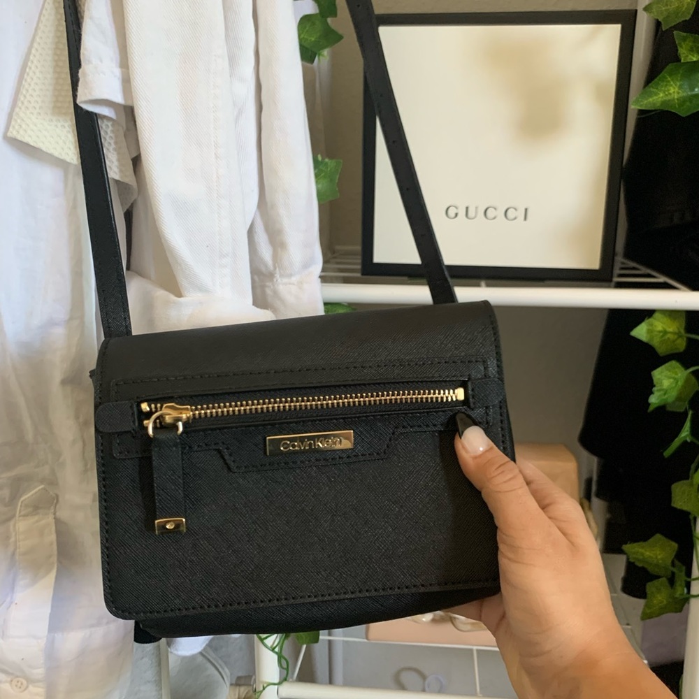Calvin Klein Black Purse 😍
